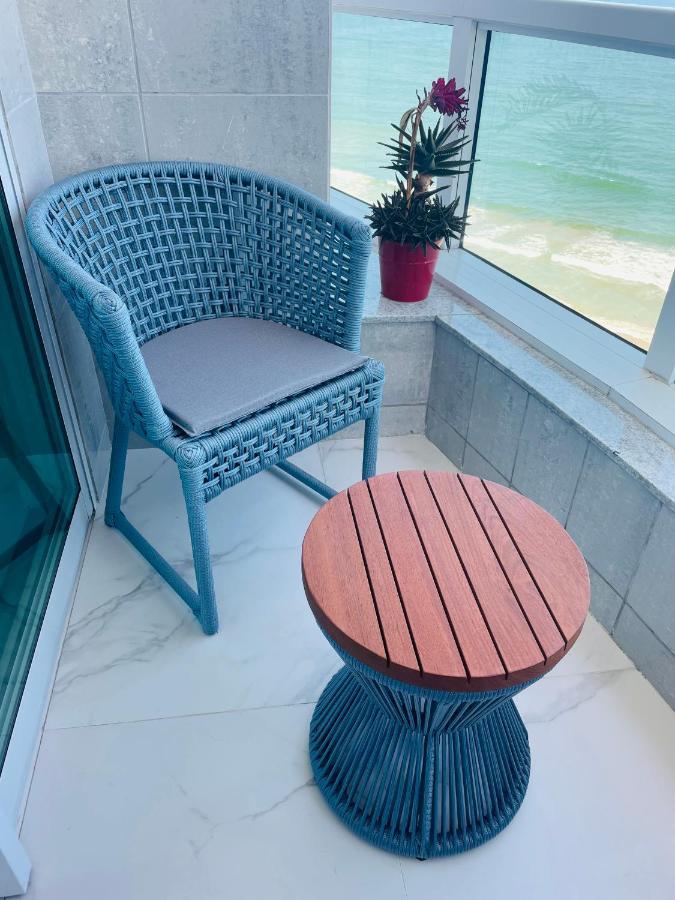 Flat Beira Mar Localizado No Radisson Apartamento