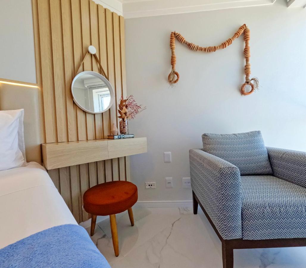 Flat Beira Mar Localizado No Radisson Recife