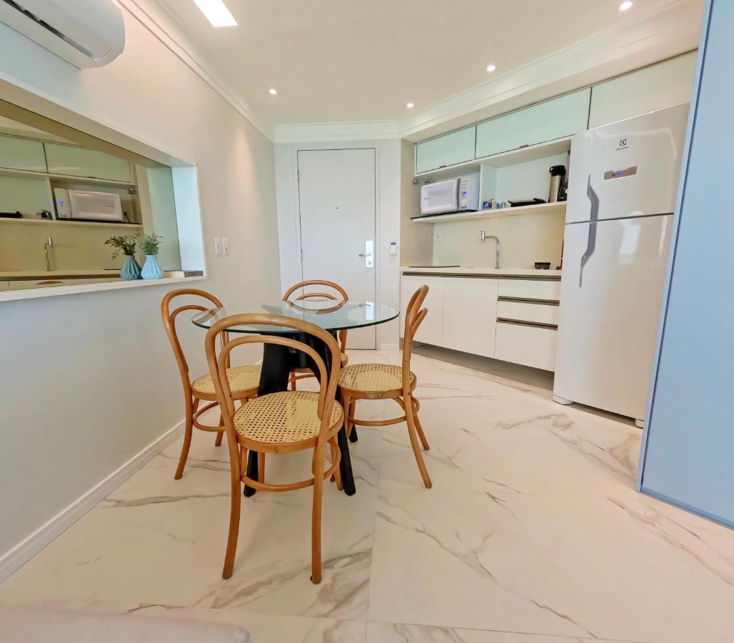Apartamento Flat Beira Mar Localizado No Radisson Recife