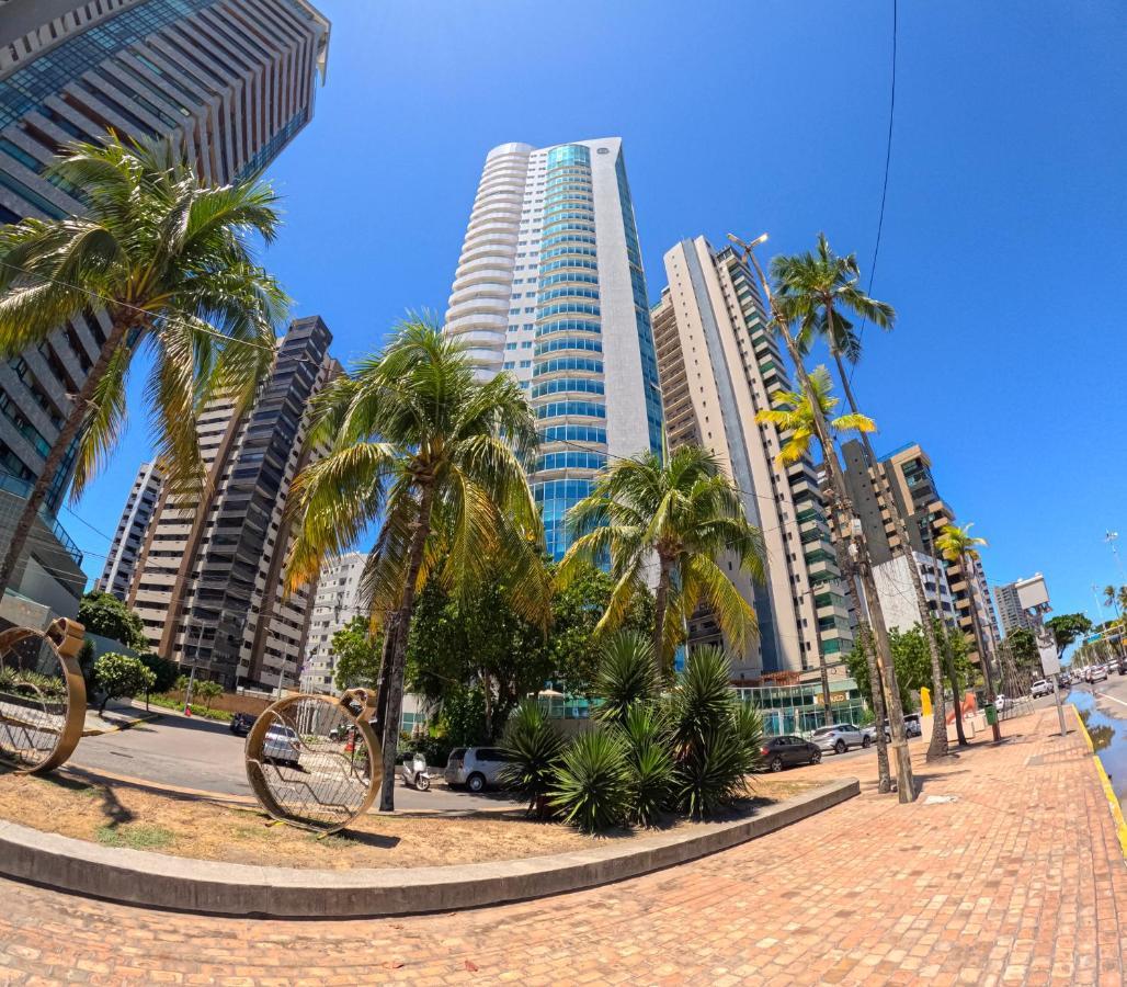Flat Beira Mar Localizado No Radisson