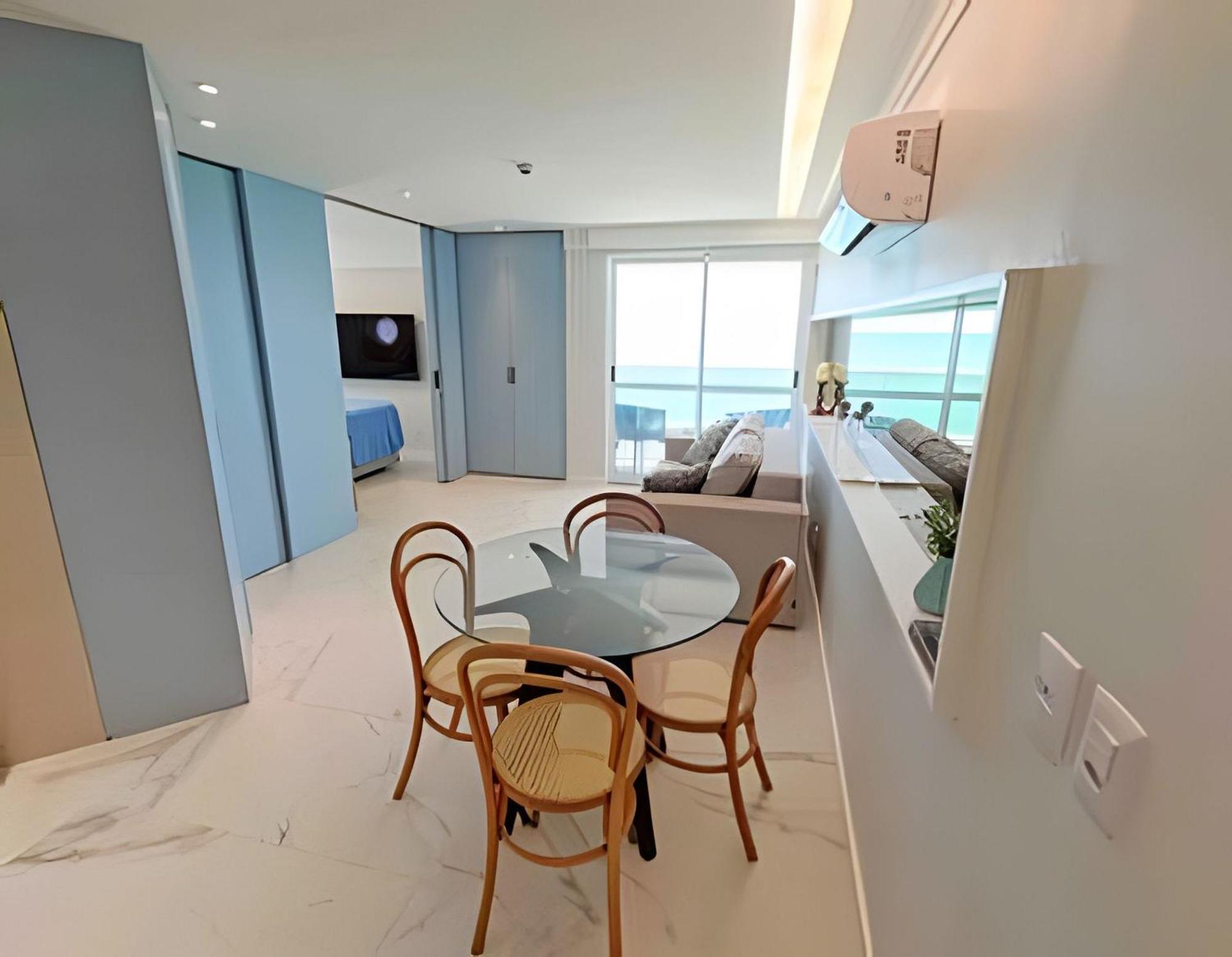 Flat Beira Mar Localizado No Radisson Apartamento