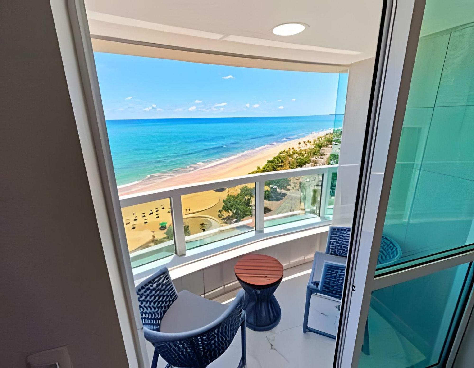 Flat Beira Mar Localizado No Radisson Apartamento